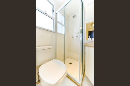 Apartamento para alugar com 60m², 3 quartos e 1 vaga Apartamento para alugar com 60m², 3 quartos e 1 vagaBanheiro da Suíte