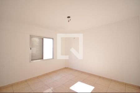 Quarto 2 de apartamento para alugar com 2 quartos, 70m² em Vila Guilherme, São Paulo