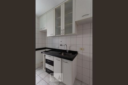 Cozinha de apartamento para alugar com 2 quartos, 65m² em Vila Sônia, São Paulo