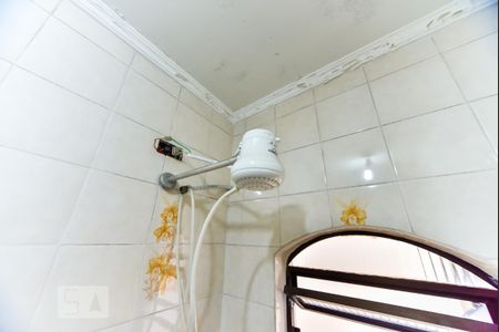 Casa para alugar com 150m², 3 quartos e 2 vagas Casa para alugar com 150m², 3 quartos e 2 vagasBanheiro Social