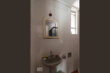 Banheiro Social de apartamento à venda com 2 quartos, 50m² em Castelo, Belo Horizonte
