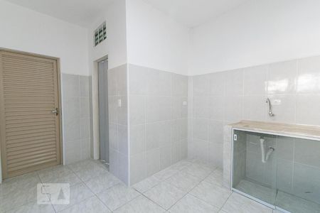 Cozinha  de casa para alugar com 1 quarto, 35m² em Vila Moraes, São Paulo