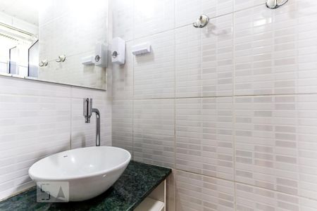 Banheiro da Suíte de apartamento para alugar com 1 quarto, 45m² em Tucuruvi, São Paulo