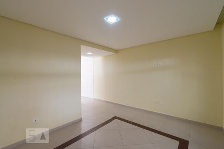 Sala de casa para alugar com 2 quartos, 130m² em Rudge Ramos, São Bernardo do Campo