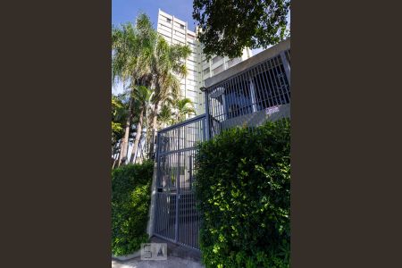 Apartamento para alugar com 64m², 2 quartos e 1 vagaFachada