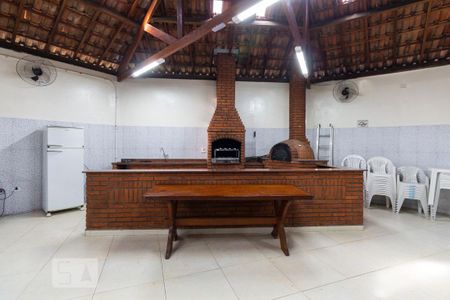 Apartamento para alugar com 64m², 2 quartos e 1 vagaSalão de festas e churrasqueira