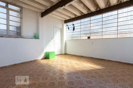 Casa à venda com 95m², 2 quartos e 1 vaga Casa à venda com 95m², 2 quartos e 1 vagaQuarto de Serviço