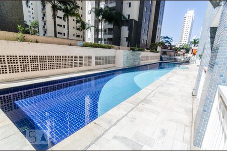 Apartamento à venda com 55m², 2 quartos e 2 vagasÁrea comum - Piscina
