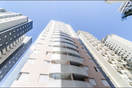 Apartamento à venda com 55m², 2 quartos e 2 vagasFachada