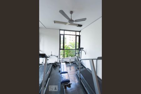 Apartamento para alugar com 48m², 1 quarto e 1 vaga Apartamento para alugar com 48m², 1 quarto e 1 vagaAcademia