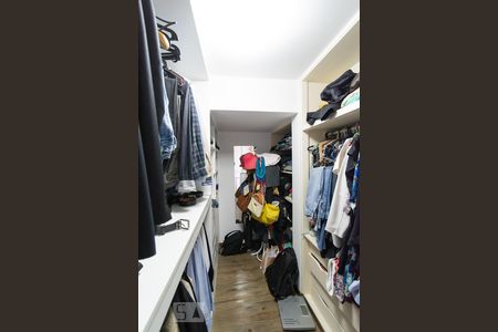 Apartamento à venda com 120m², 1 quarto e 1 vaga Apartamento à venda com 120m², 1 quarto e 1 vagaCloset Suíte