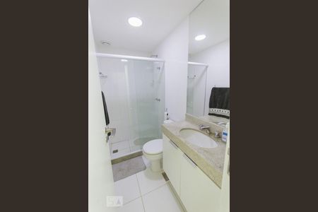Banheiro Social de apartamento para alugar com 2 quartos, 78m² em Jacarepaguá, Rio de Janeiro