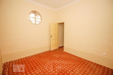 Quarto 1 de apartamento para alugar com 2 quartos, 40m² em Penha, Rio de Janeiro