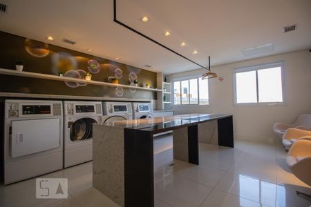 Lavanderia coletiva de kitnet/studio para alugar com 1 quarto, 30m² em Sumarezinho, São Paulo