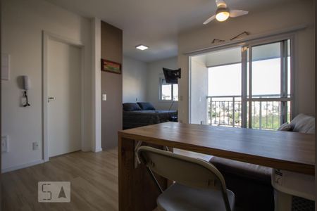Studio de kitnet/studio para alugar com 1 quarto, 30m² em Sumarezinho, São Paulo