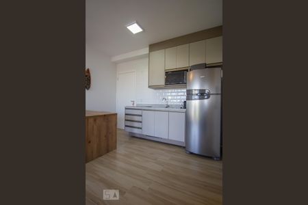 Cozinha de kitnet/studio para alugar com 1 quarto, 30m² em Sumarezinho, São Paulo