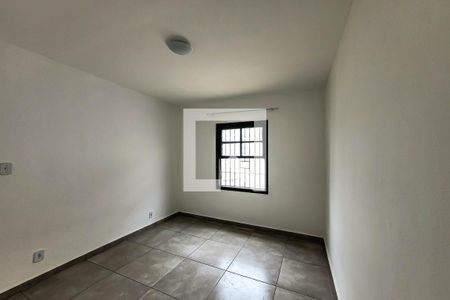 Quarto de casa para alugar com 1 quarto, 95m² em Vila Brasilina, São Paulo