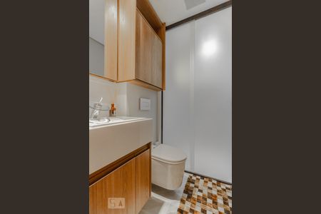 Banheiro de apartamento à venda com 3 quartos, 120m² em Vila Mariana, São Paulo