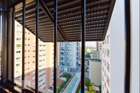 Apartamento para alugar com 155m², 4 quartos e 2 vagasVista 1