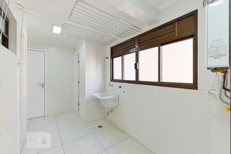 Apartamento para alugar com 155m², 4 quartos e 2 vagasArea Serviço