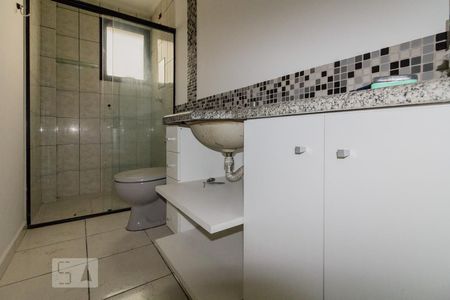 Apartamento para alugar com 74m², 2 quartos e 2 vagas Apartamento para alugar com 74m², 2 quartos e 2 vagasBanheiro
