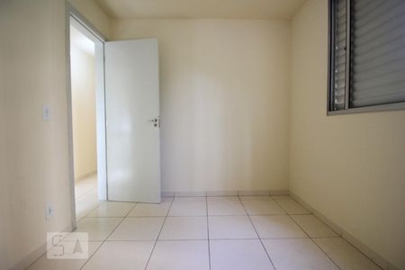 Quarto 2 de apartamento para alugar com 3 quartos, 70m² em Paraíso do Morumbi, São Paulo