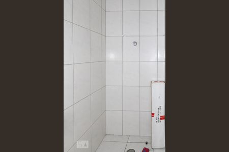 Banheiro 1 de casa de condomínio para alugar com 3 quartos, 80m² em Vila Mazzei, São Paulo