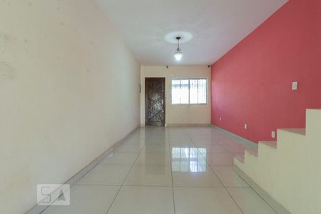 Sala de casa para alugar com 3 quartos, 160m² em Vila Isolina Mazzei, São Paulo