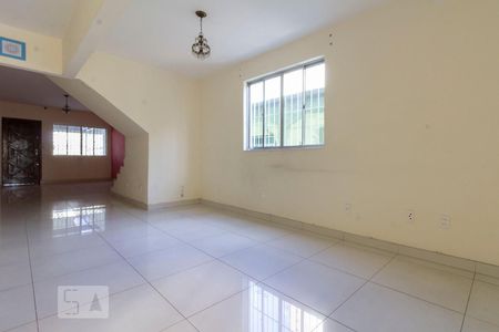 Sala de casa para alugar com 3 quartos, 160m² em Vila Isolina Mazzei, São Paulo