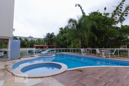 Apartamento à venda com 60m², 2 quartos e 1 vagaPiscina