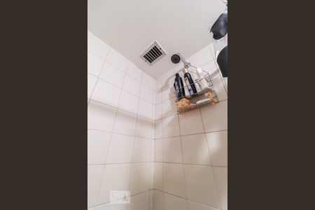 Apartamento à venda com 60m², 2 quartos e 1 vagaBanheiro Quarto 2 - Suíte