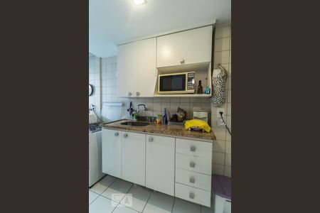 Apartamento à venda com 60m², 2 quartos e 1 vagaCozinha