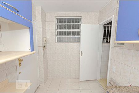 Apartamento à venda com 75m², 2 quartos e 1 vagaCozinha