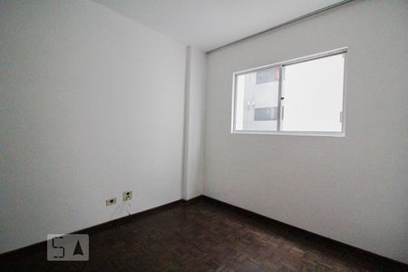 Quarto de apartamento para alugar com 1 quarto, 32m² em Centro, Curitiba