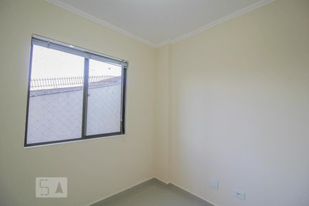 Quarto 2 de apartamento para alugar com 3 quartos, 55m² em Barreirinha, Curitiba