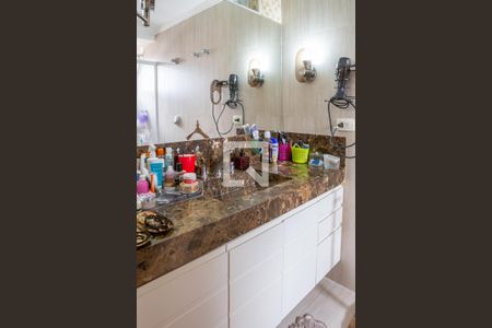 Apartamento para alugar com 123m², 3 quartos e 2 vagasBanheiro da Suíte