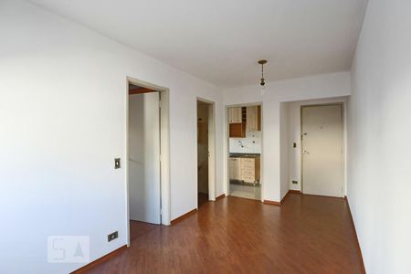 Apartamento para alugar com 38m², 1 quarto e 1 vagaSala