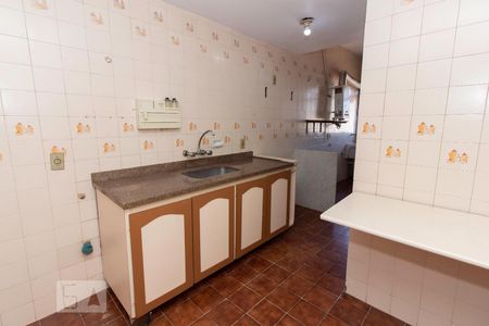 Apartamento à venda com 120m², 3 quartos e 1 vaga Apartamento à venda com 120m², 3 quartos e 1 vagaCozinha