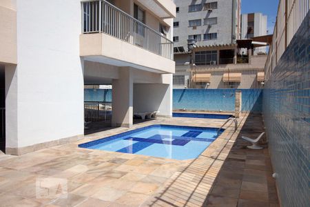 Apartamento à venda com 120m², 3 quartos e 1 vaga Apartamento à venda com 120m², 3 quartos e 1 vagaPiscina