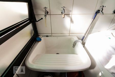 Área de serviço  de casa à venda com 4 quartos, 400m² em Parque São Jorge, São Paulo