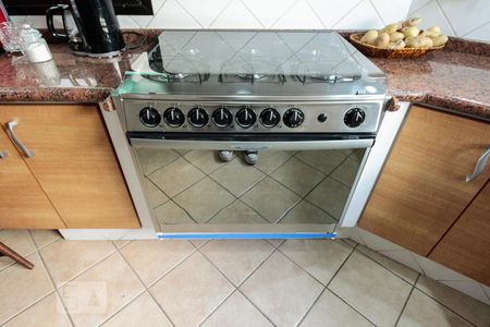 Cozinha  de casa à venda com 4 quartos, 400m² em Parque São Jorge, São Paulo