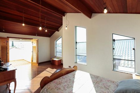 Casa à venda com 400m², 4 quartos e 4 vagas Casa à venda com 400m², 4 quartos e 4 vagasSuite 2