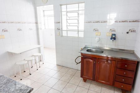 Cozinha de apartamento para alugar com 2 quartos, 68m² em Perdizes, São Paulo