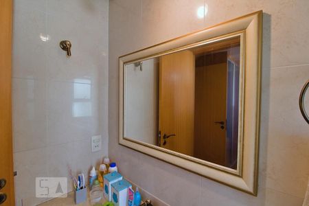 Apartamento à venda com 108m², 3 quartos e 3 vagas Apartamento à venda com 108m², 3 quartos e 3 vagasBanheiro da Suíte 2