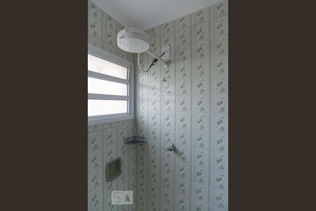 Banheiro de apartamento para alugar com 2 quartos, 65m² em Centro, Campinas