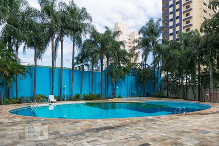 Apartamento à venda com 146m², 3 quartos e 2 vagasÁrea comum - Piscina