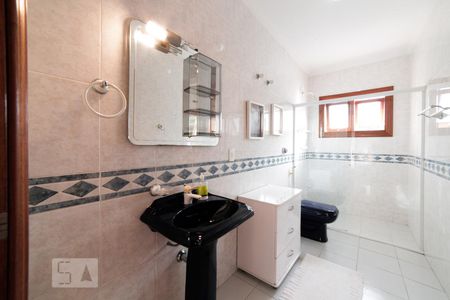 Casa de condomínio à venda com 441m², 4 quartos e 3 vagasBanheiro Suíte 2