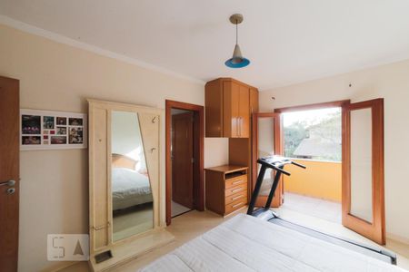 Casa de condomínio à venda com 441m², 4 quartos e 3 vagasSuíte 2