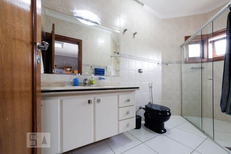 Casa de condomínio à venda com 441m², 4 quartos e 3 vagasBanheiro Suíte 4
