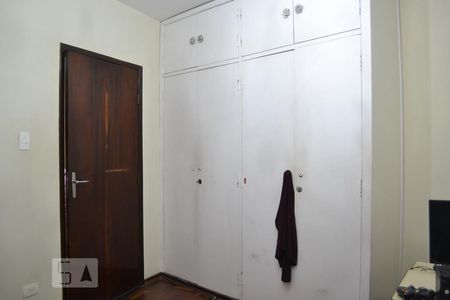 Casa à venda com 180m², 3 quartos e 2 vagas Casa à venda com 180m², 3 quartos e 2 vagasQuarto 3